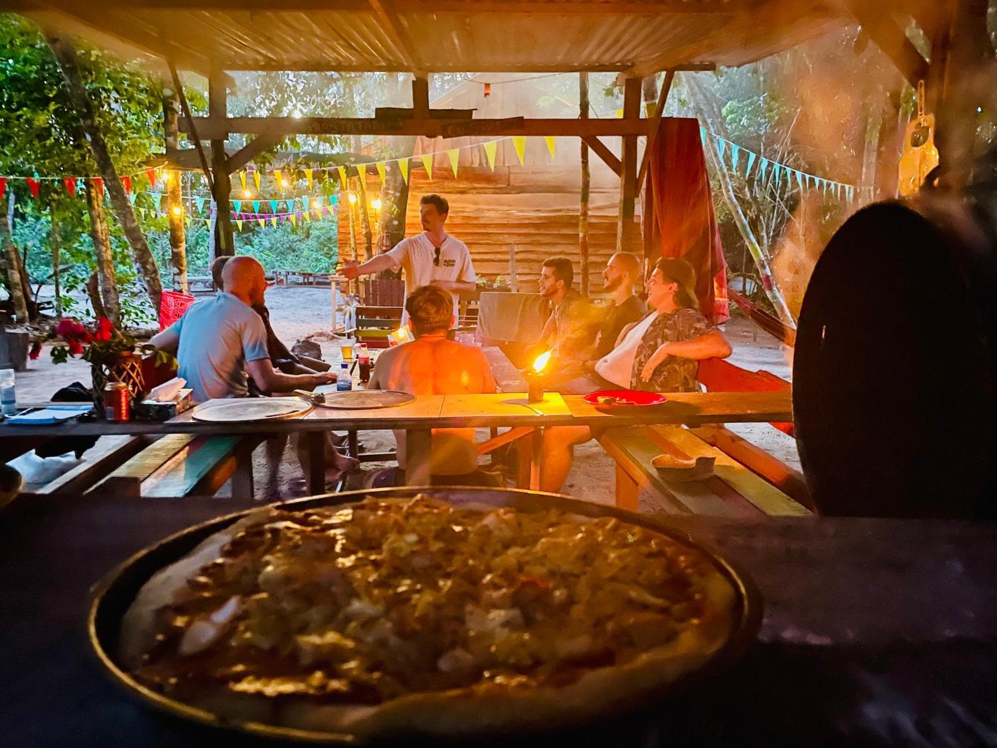 Land Of Promise - Reggae Bar & Eco Village Zanderij Kültér fotó